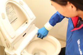 トイレクリーニング
